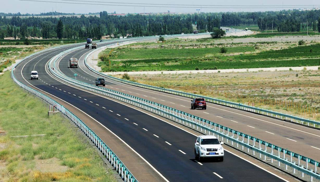 G30公路路面工程